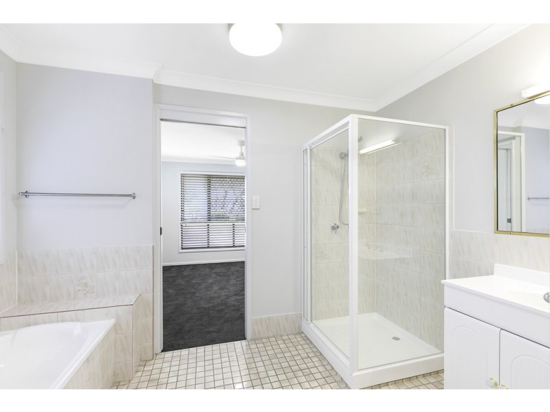 14 Cherry Street, Wellington Point QLD 4160