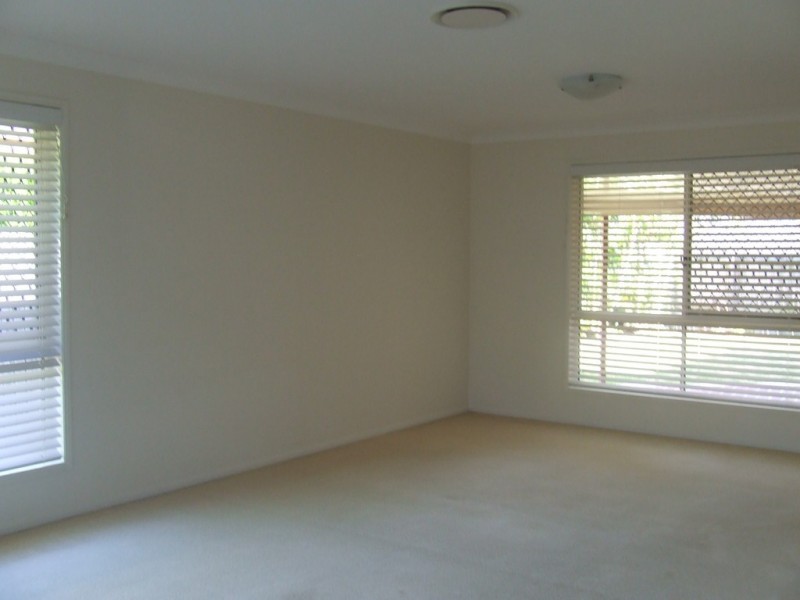 11 Allerton Place, Birkdale QLD 4159