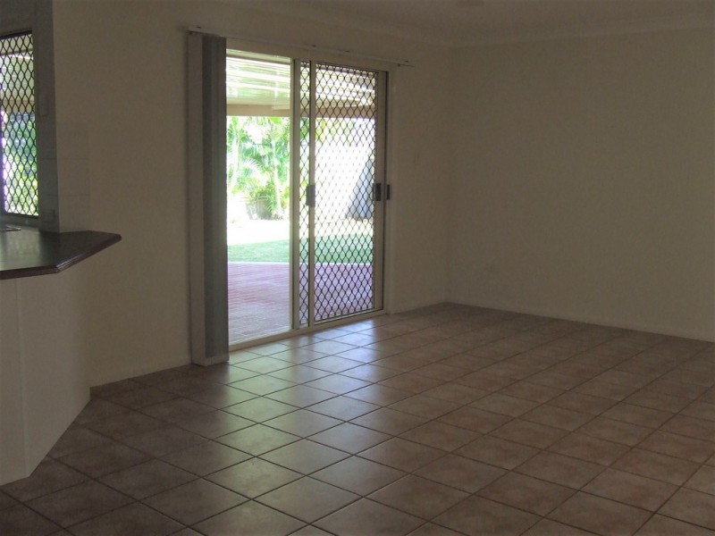 11 Allerton Place, Birkdale QLD 4159