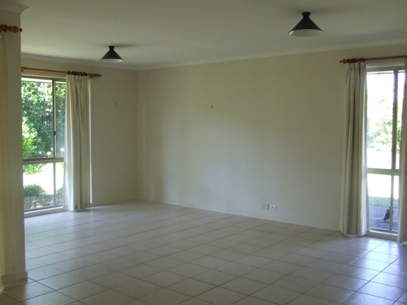 5 Agnes Street, Birkdale QLD 4159