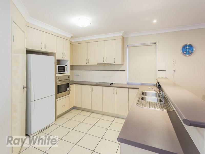 19 Timkelnik Crescent, Victoria Point QLD 4165