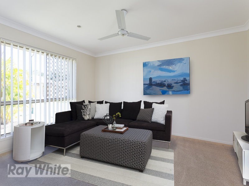 19 Timkelnik Crescent, Victoria Point QLD 4165