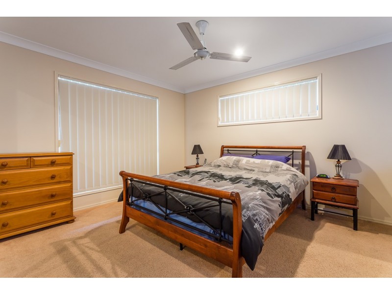 19 Timkelnik Crescent, Victoria Point QLD 4165