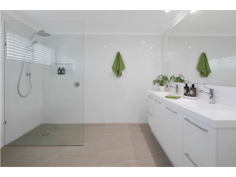 7 Wells Court, Ormiston QLD 4160