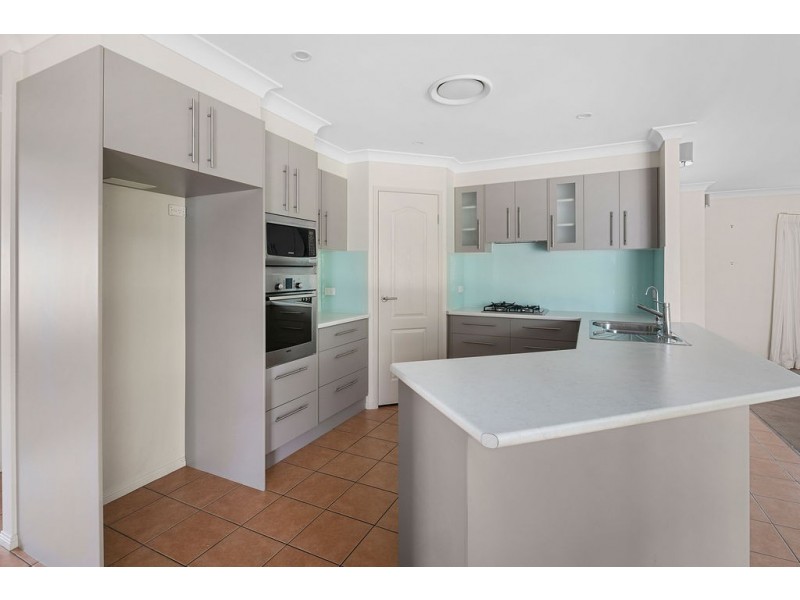 597 Main Road, Wellington Point QLD 4160
