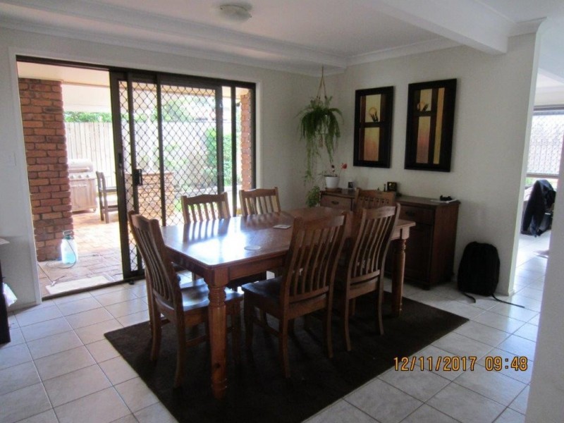 49 Barramay Street, Manly West QLD 4179