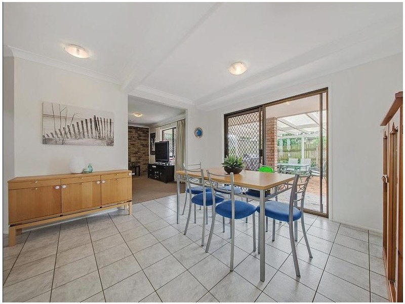 49 Barramay Street, Manly West QLD 4179