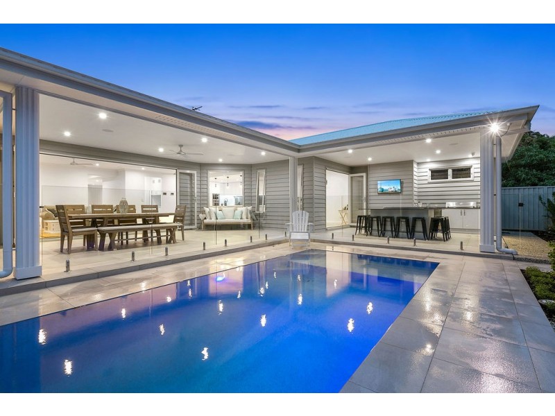 66 Beachcrest Road, Wellington Point QLD 4160