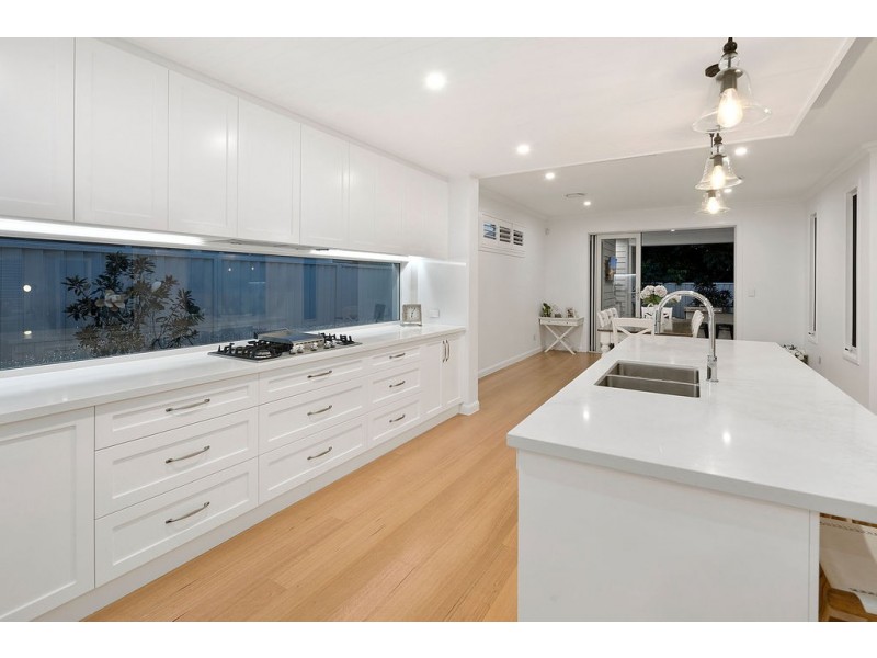 66 Beachcrest Road, Wellington Point QLD 4160