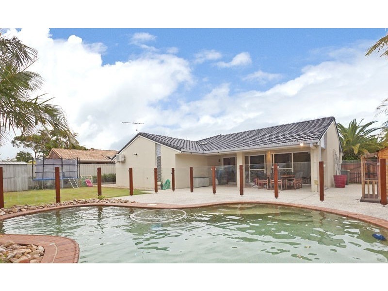 17 Zephyr Court, Birkdale QLD 4159