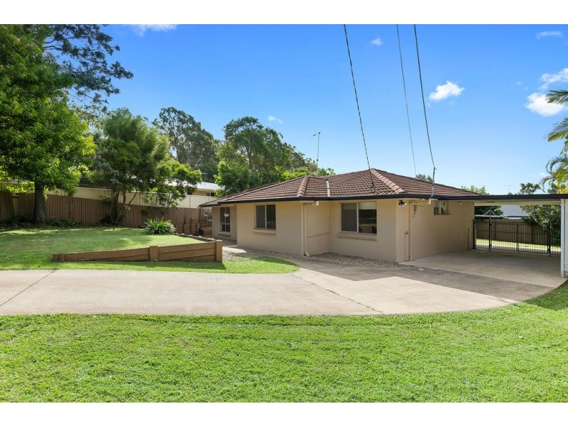 2 Sandpiper Street, Wellington Point QLD 4160