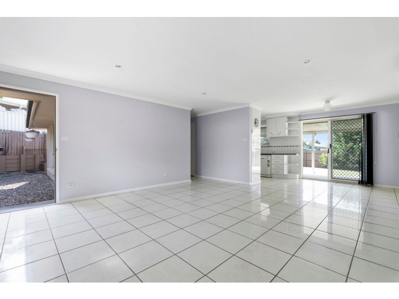 2 Sandpiper Street, Wellington Point QLD 4160