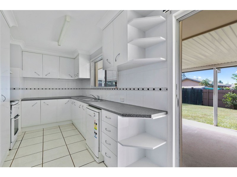 2 Sandpiper Street, Wellington Point QLD 4160