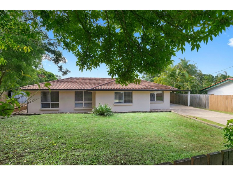 2 Sandpiper Street, Wellington Point QLD 4160