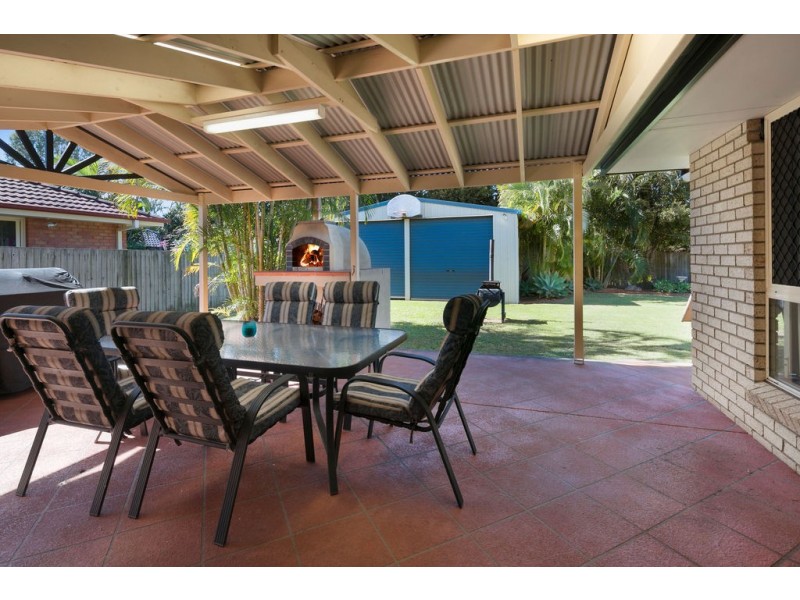 35 Chermside Street, Wellington Point QLD 4160