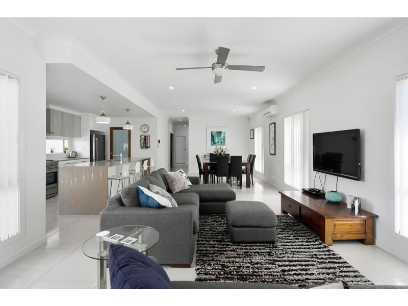 18 Matilda Street, Wellington Point QLD 4160