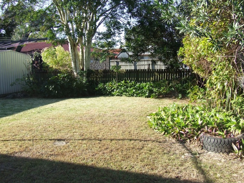 9 Holz Street, Victoria Point QLD 4165