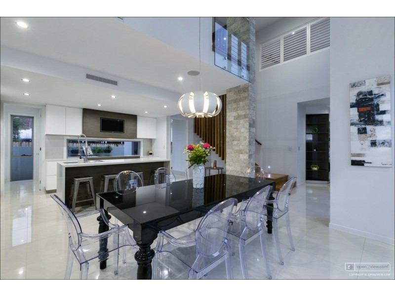 52 Main Road, Wellington Point QLD 4160