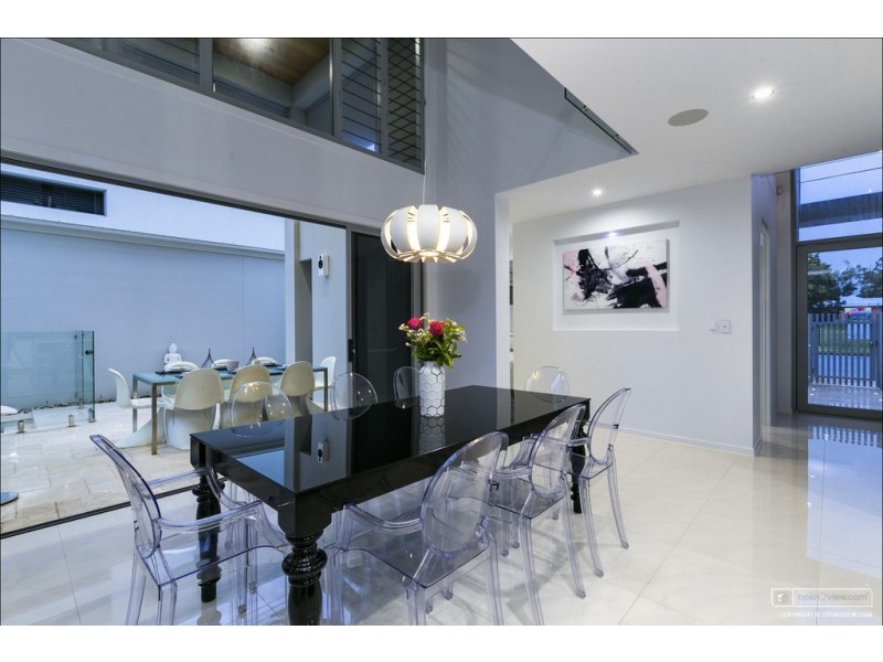 52 Main Road, Wellington Point QLD 4160