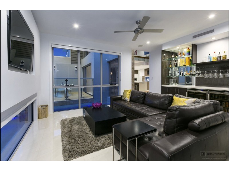 52 Main Road, Wellington Point QLD 4160