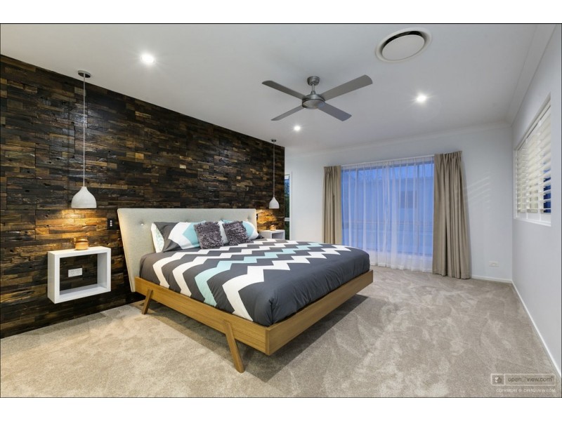 52 Main Road, Wellington Point QLD 4160