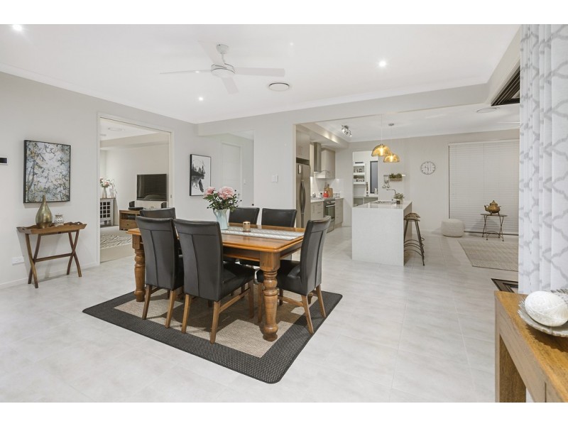 4 Cashmere Court, Wellington Point QLD 4160