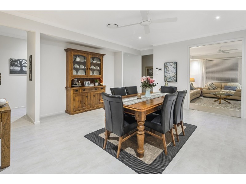 4 Cashmere Court, Wellington Point QLD 4160