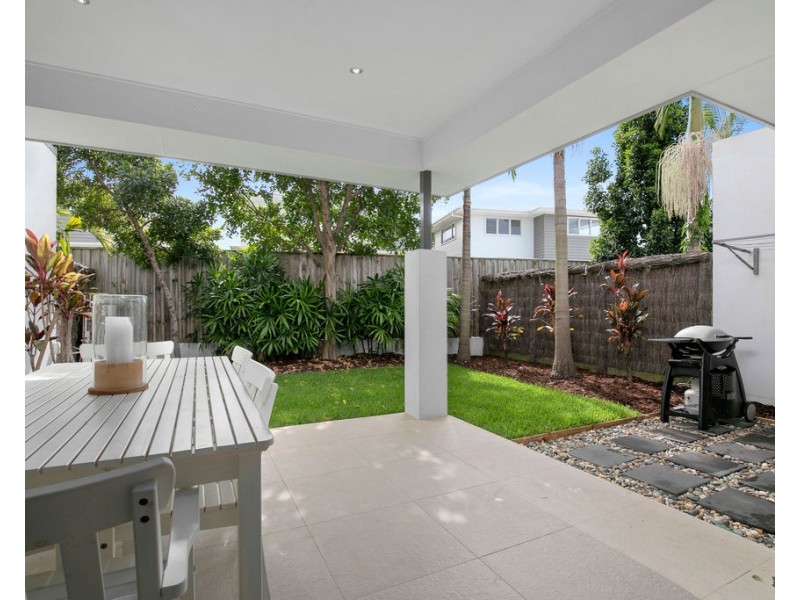 22/92-94 Sturgeon Street, Ormiston QLD 4160