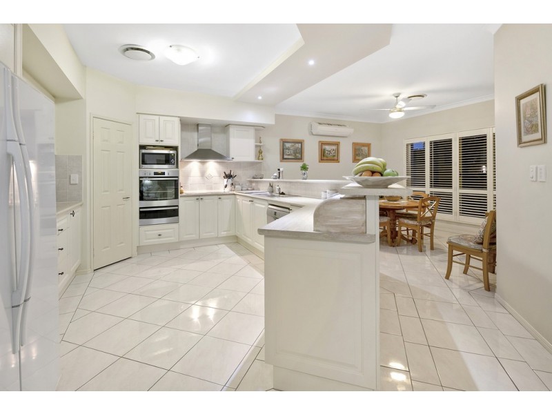 17 Helena Street, Wellington Point QLD 4160