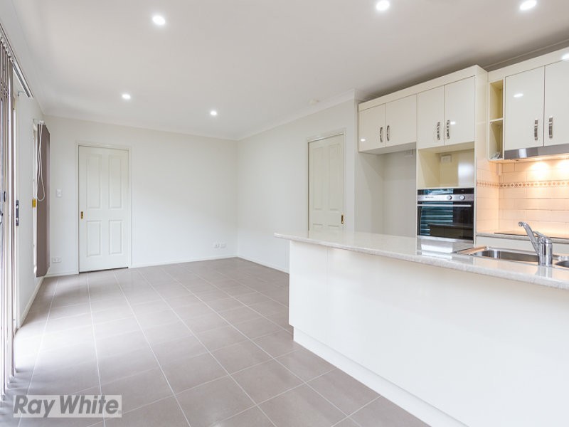 4 Kruger Street, Redland Bay QLD 4165
