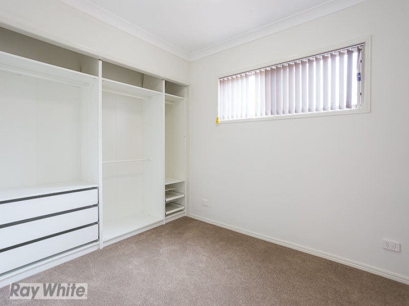 4 Kruger Street, Redland Bay QLD 4165