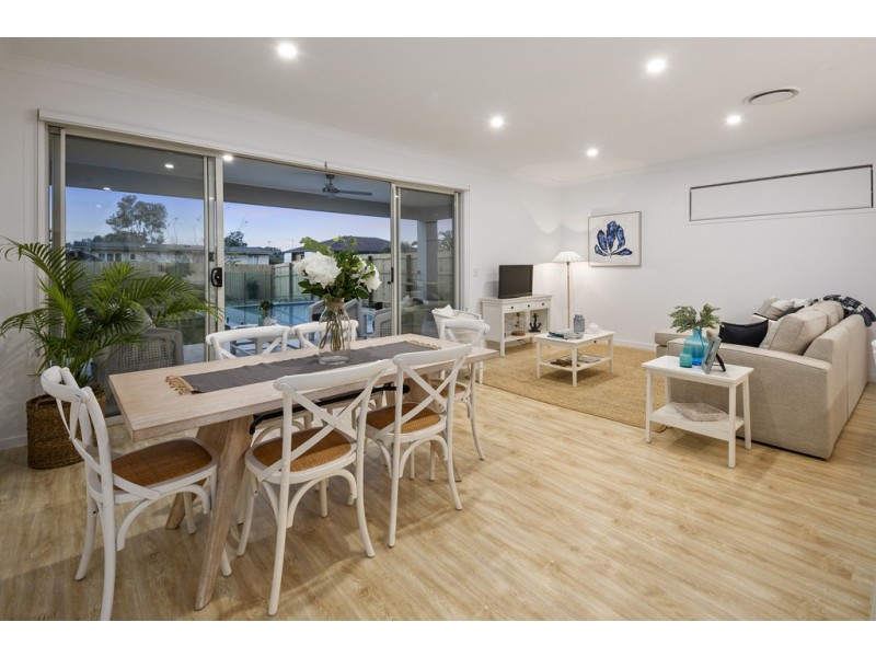 28 Douro Road, Wellington Point QLD 4160