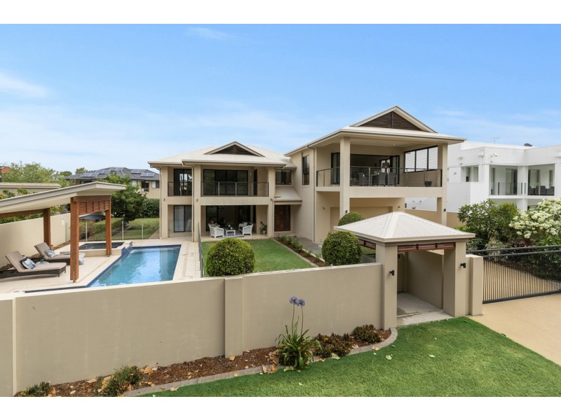 9 Allan Day Drive, Wellington Point QLD 4160