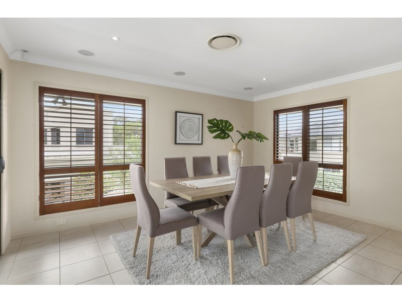 9 Allan Day Drive, Wellington Point QLD 4160