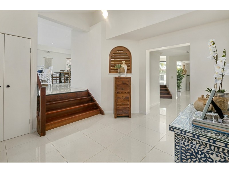 47 Dorsal Drive, Birkdale QLD 4159