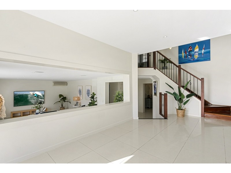 47 Dorsal Drive, Birkdale QLD 4159