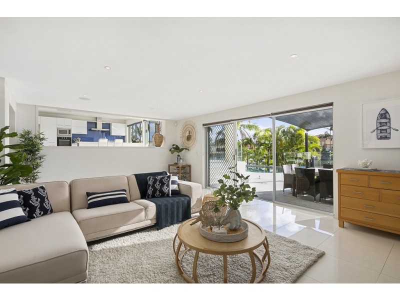 47 Dorsal Drive, Birkdale QLD 4159