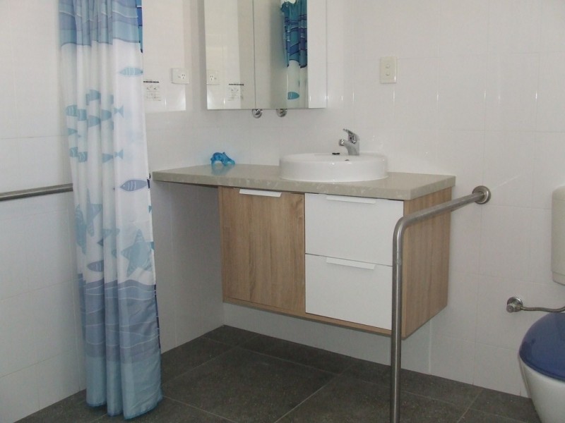 8 Rosedale Court, Wellington Point QLD 4160