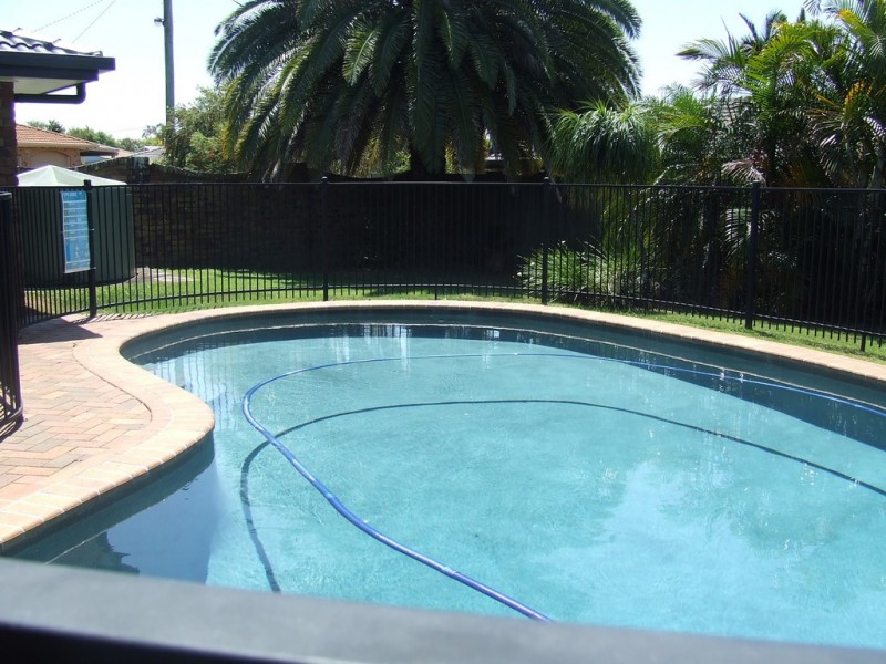 8 Rosedale Court, Wellington Point QLD 4160