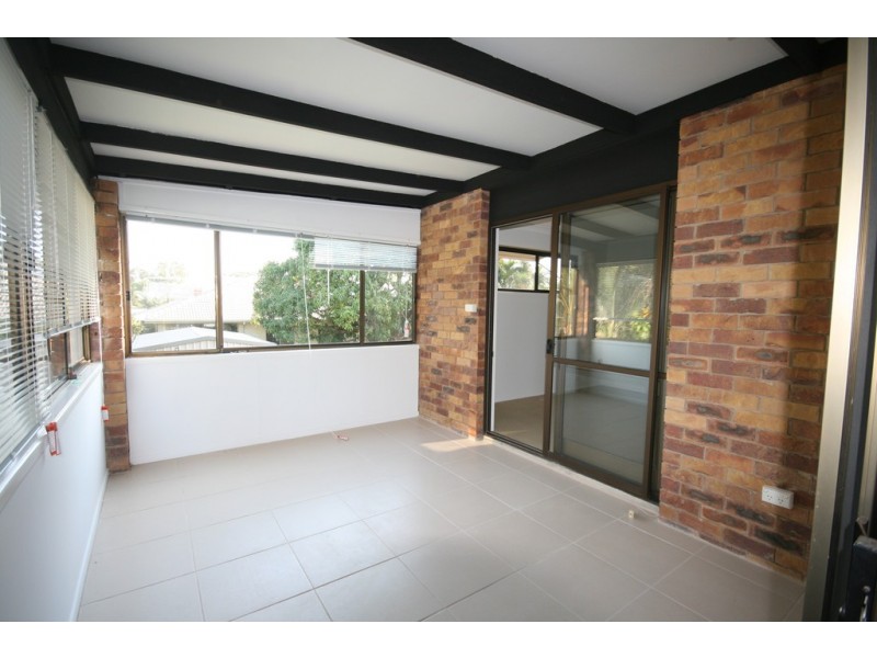 45 Torquay Road, Redland Bay QLD 4165