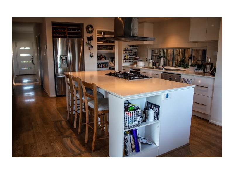 316 Birkdale Road, Wellington Point QLD 4160