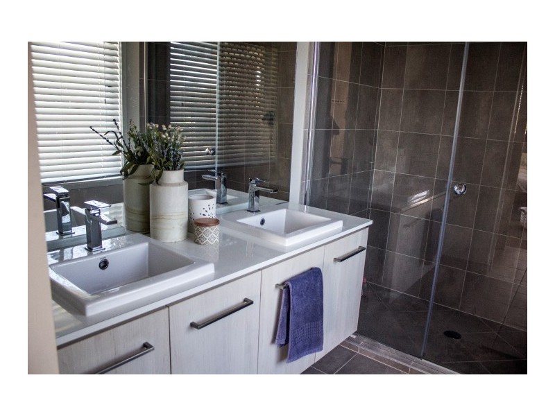 316 Birkdale Road, Wellington Point QLD 4160
