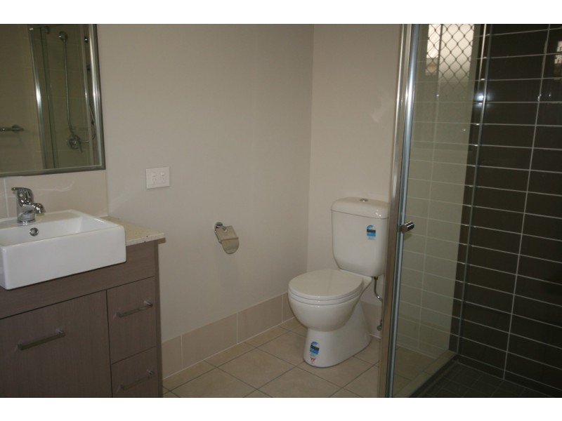 51a Island Street, Cleveland QLD 4163