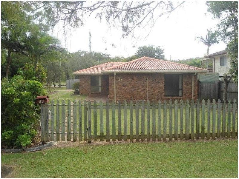 39 Mergowie Drive, Cleveland QLD 4163