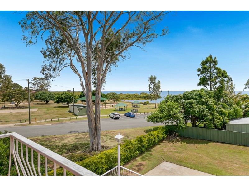 103-105 Mooroondu Road, Thorneside QLD 4158