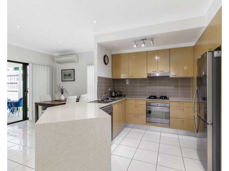 2/44 Longland St, Cleveland QLD 4163