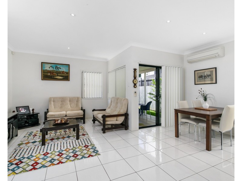 2/44 Longland St, Cleveland QLD 4163