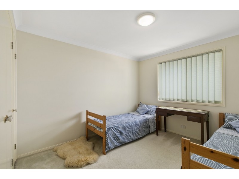 12 Redgrove Avenue, Wellington Point QLD 4160