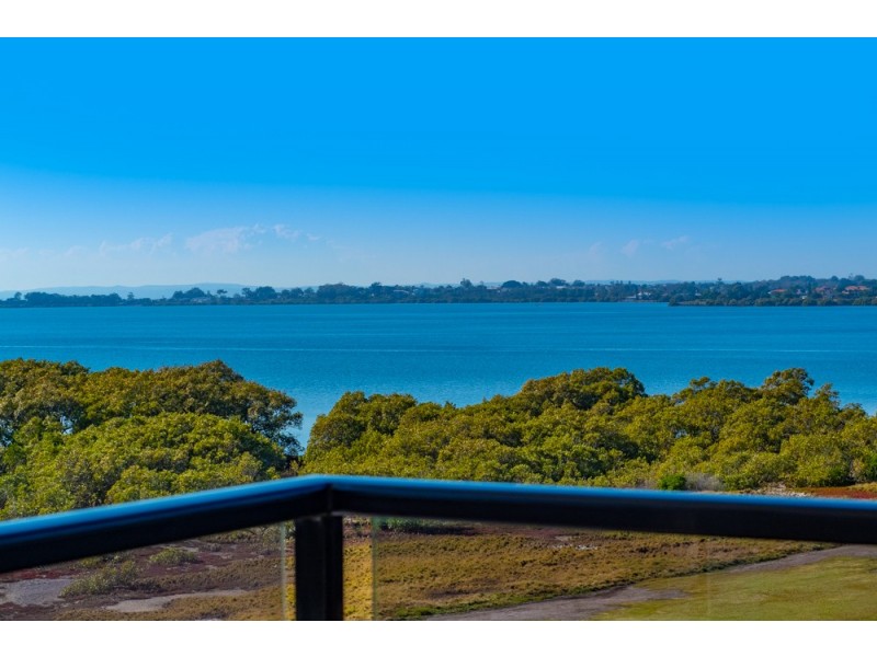 35 Mooroondu Road, Thorneside QLD 4158