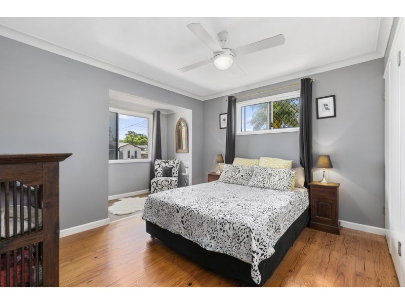 6 Lawn Terrace, Capalaba QLD 4157